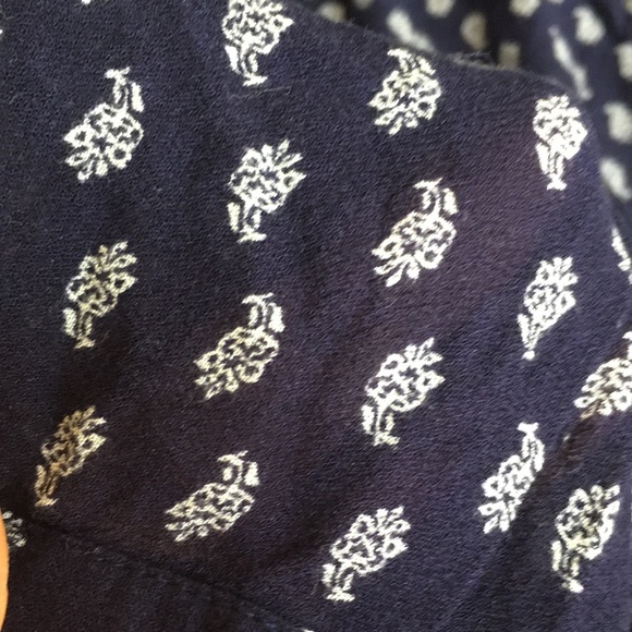 Forever21 Dark Navy, White, and Burgundy Purple Blouse - Picture 11 of 13